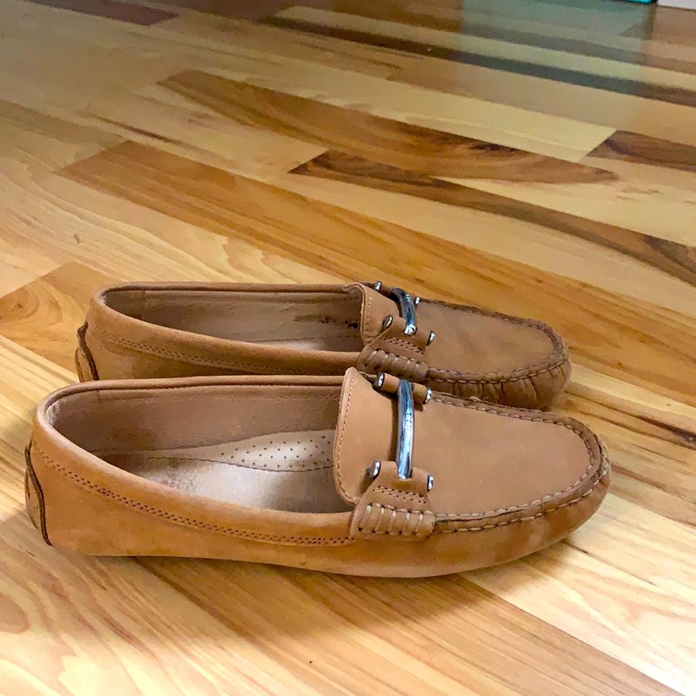 Ralph Lauren women leather loafers size 7.5